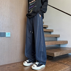 藏青色