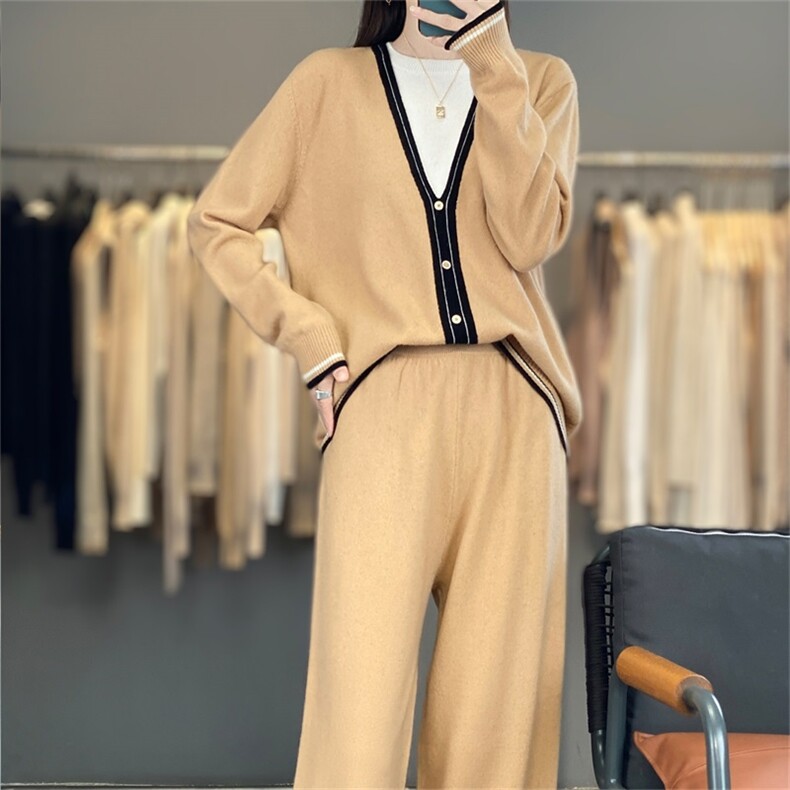 2025年秋季新款百搭女士文艺风V领假两件套装,女装羊毛衫,宛庄羊绒
