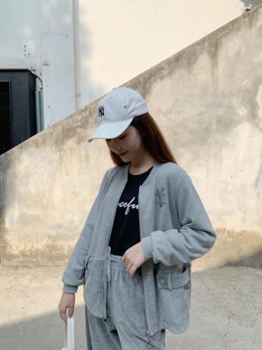 易霏金熙【现货】春季新款丝绒拼接套装,女装职业装,易霏金熙