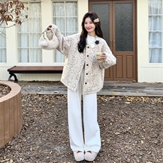 米色花朵毛呢短外套女2025年冬季新款韩系超好看甜美加厚呢子大衣，女装毛呢外套，2C056