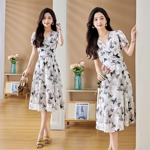 雪纺连衣裙夏季2024新款衣服大码女装超好看高端精致气质连身裙子图片