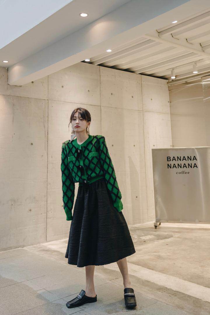 很喜欢的调调…包容得了浪漫的风情；也能装扮出甜而不腻的优雅，其它，GN