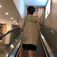 花灰色