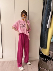 夏季新款现货，大版字母T图片