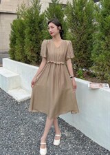 （现货）连衣裙，女装连衣裙，伊娜蕾尔