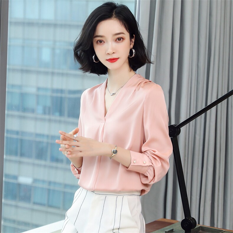 白色真丝衬衫女长袖时尚洋气V领大牌重磅桑蚕丝上衣2024秋季新款,女装衬衫,阿舍尔精品