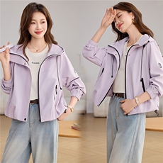 小个子短外套女户外防风标准连帽女士短款是无长袖薄2026年春季，女装短外套，悦祺