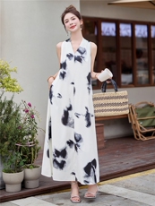 现货可推可退现2025夏季新款复古水墨画气质挂脖中长款连衣裙女，女装连衣裙，苗苗