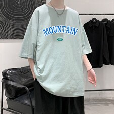 灰绿色