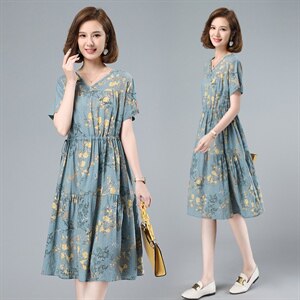 时尚韩版潮流小碎花褶皱中长款棉麻连衣裙2021夏季植物花卉印花潮图片