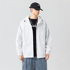 浅灰色