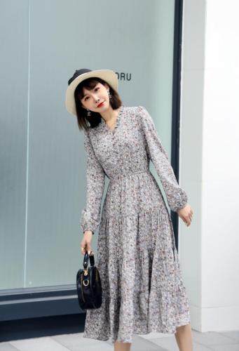 法式小碎花连衣裙，女装连衣裙，蜜雪·薇琪