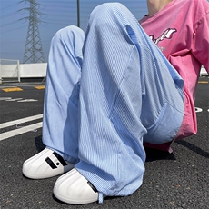 蓝色