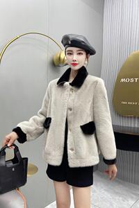 貂皮外套图片