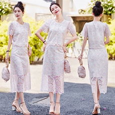 小香风刺绣蕾丝连衣裙女2024夏季新款高级感法式气质名媛两件套装，女装套装/套裙，依路服饰
