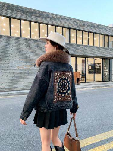 高档牛仔外套狐狸真毛领，女装，雪儿诱惑