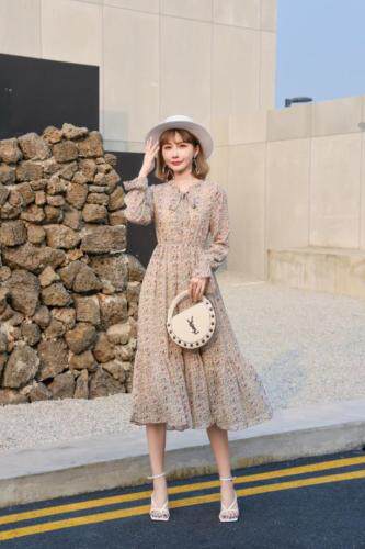 夏季新款连衣裙，女装连衣裙，蜜雪·薇琪