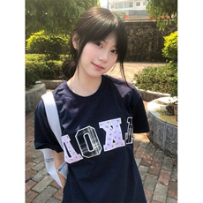 藏青色