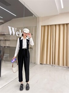 2022春装三件套图片