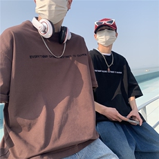 咖啡色