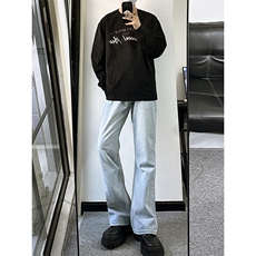 浅蓝色