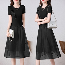 轻熟风欧根纱连衣裙2022夏季新款时尚休闲洋气设计感半身裙两件套，女装套装/套裙，鑫鑫美