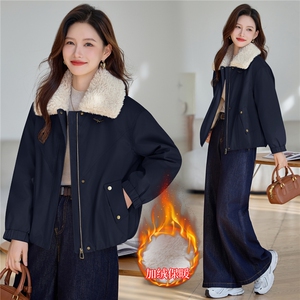 现货。2025冬新款休闲派克服加绒加厚外套女显瘦保暖棉衣短款图片