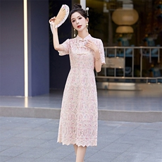 新中式国风蕾丝连衣裙女小个子夏季温柔风显瘦镂空改良旗袍裙子夏，女装连衣裙，星期衣
