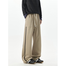 卡其色
