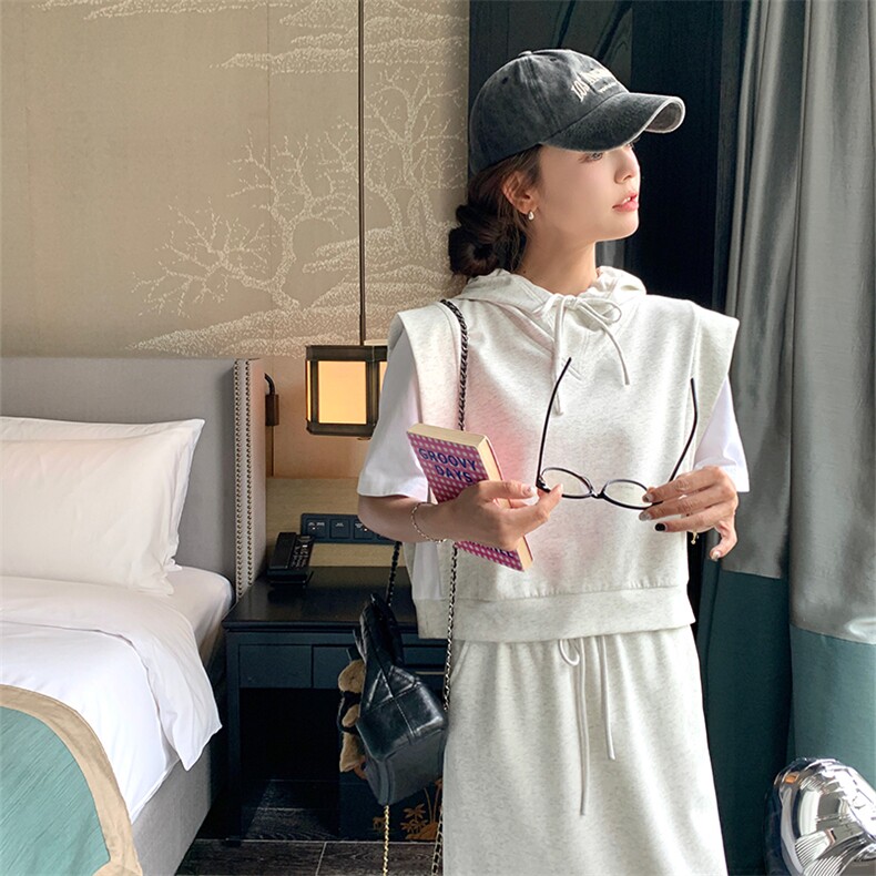 韩版假两件连帽卫衣套装女2025夏季新款时尚高腰显瘦半身裙两件套,女装套装/套裙,2C052