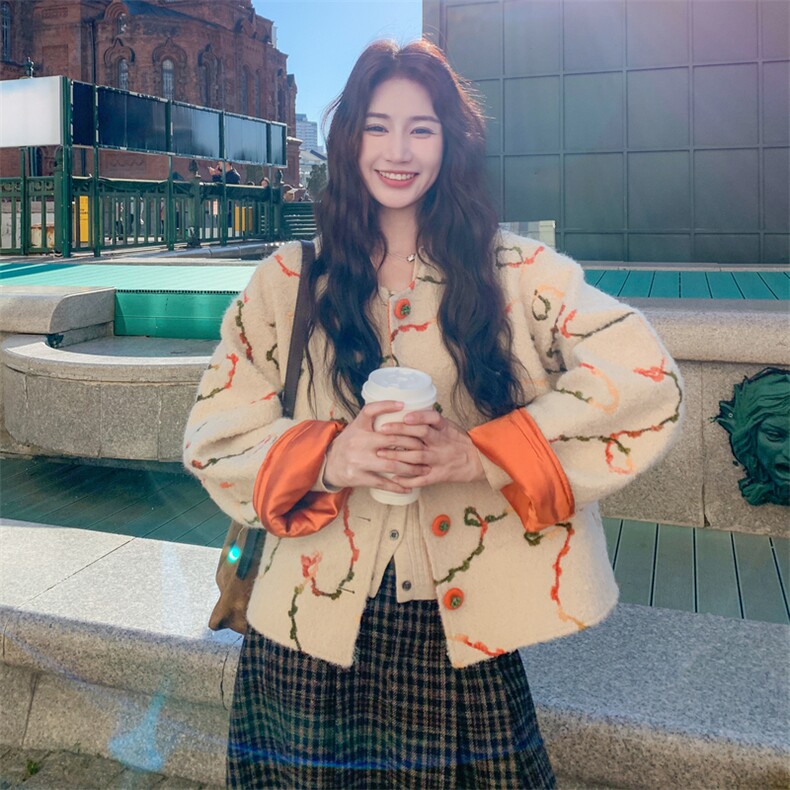 减龄撞色提花毛呢外套女秋冬2025新款小个子独特超好看高级感大衣,女装短外套,2C317
