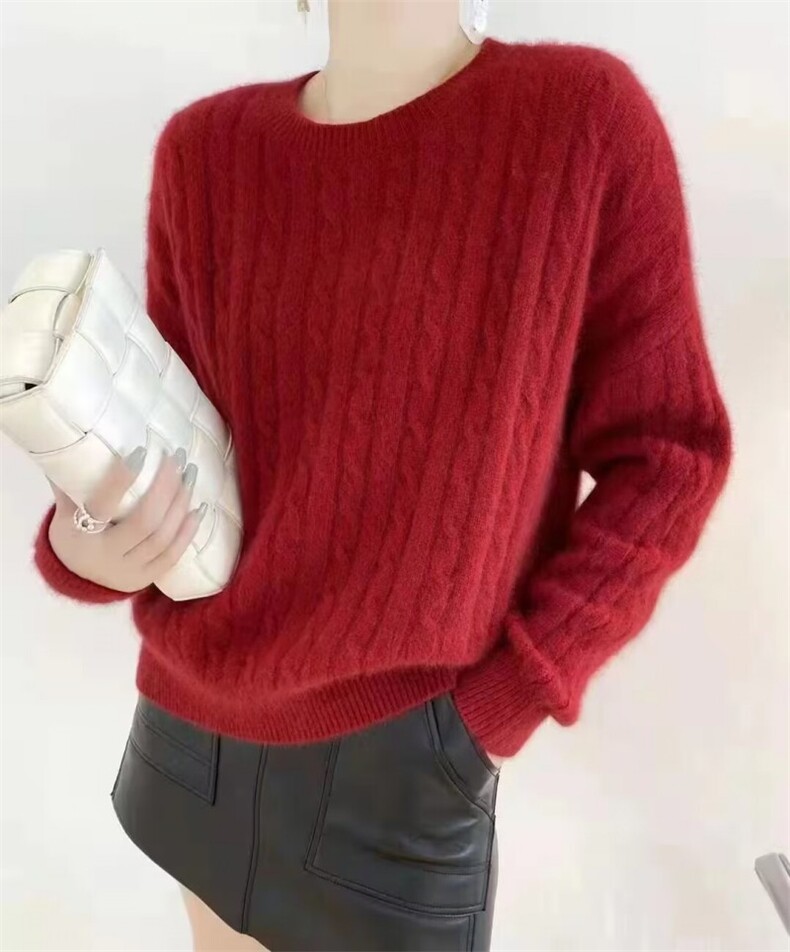 时尚百搭秋冬新款女圆领针织衫 修身显瘦羊毛衫 红色毛衣外套图片