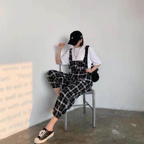 连体裤黑白格图片