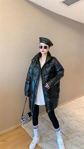 【现货】 时尚宽松舒适休闲白鸭绒羽绒服图片