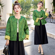 高级感绿色新中式国风提花短外套女2025春秋新款显瘦圆领休闲上衣，女装短外套，艾仟回(原伊仟回)