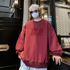 酒红色