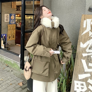 2024年冬季新款现货仿羊羔毛拼接羽绒服中长款派克服图片