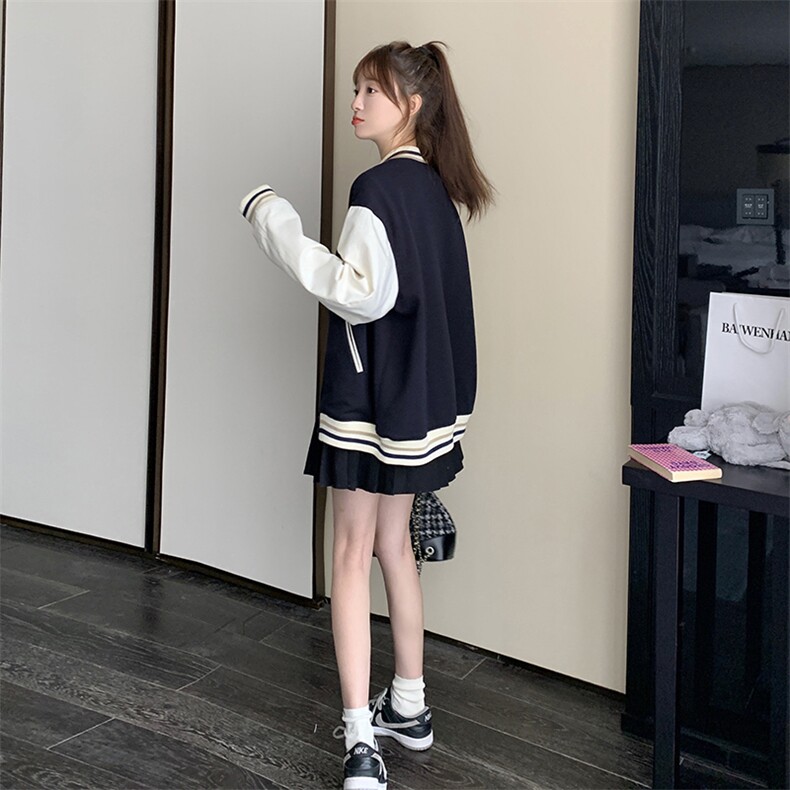2023年秋季新款拼接棒球服外套82385-P130-K178,女装短外套,一九零