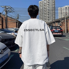 米白色