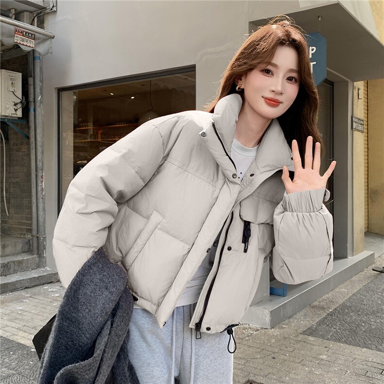 现货新款羽绒服女短款韩版立领简约加厚小个子高级感面包服外套潮,女装羽绒服,韩然一族