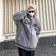 灰色