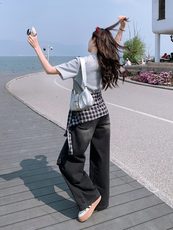 2025年夏季新品现货休闲时尚潮流度假风三件套，女装套装/套裙，臻衣坊