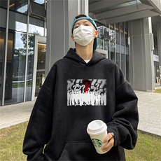 黑色