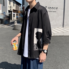 黑色