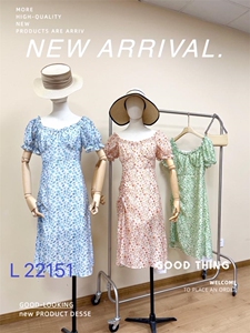 L22151 侧抽绳设计碎花连衣裙图片