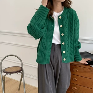 秋季新款舒适显瘦时尚百搭三股麻花针织开衫图片