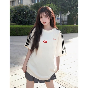 抖音得物高品质二开240克宽松纯棉美式潮牌三条杠织带短袖T恤图片