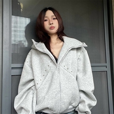 抖音得物高品质26春装美式高街铆钉杜宾犬耳朵开衫卫衣外套W125，女装短外套，电商A486