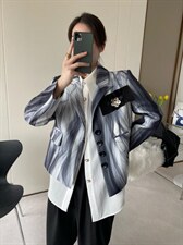 友情岁月西装，女装西装，Queena PHoebe