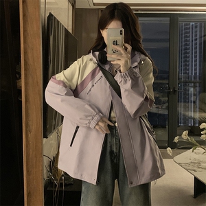 春装新款韩版拼色连帽短外套女宽松夹克休闲学生上衣C839-P88图片